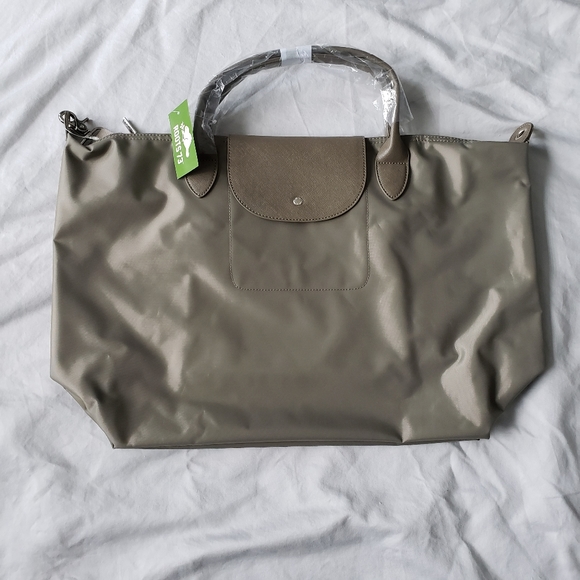 NWT Roots Large Tote Bag with Crossbody Bag - Picture 1 of 9